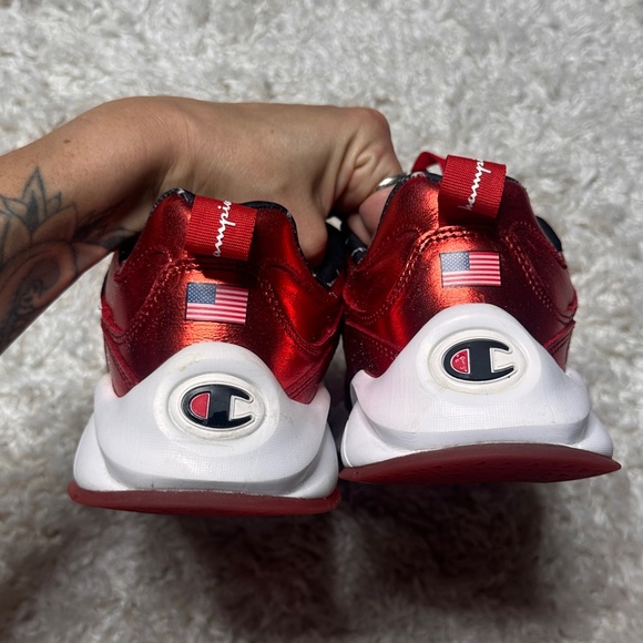 EUC Champion 93 Eighteen Metallic Sneakers - Picture 5 of 12